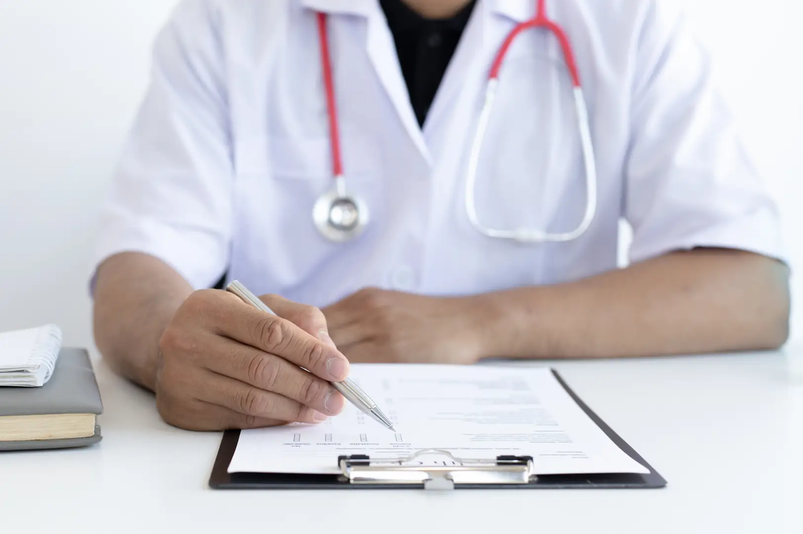 A GP consultation at an SMSG centre.