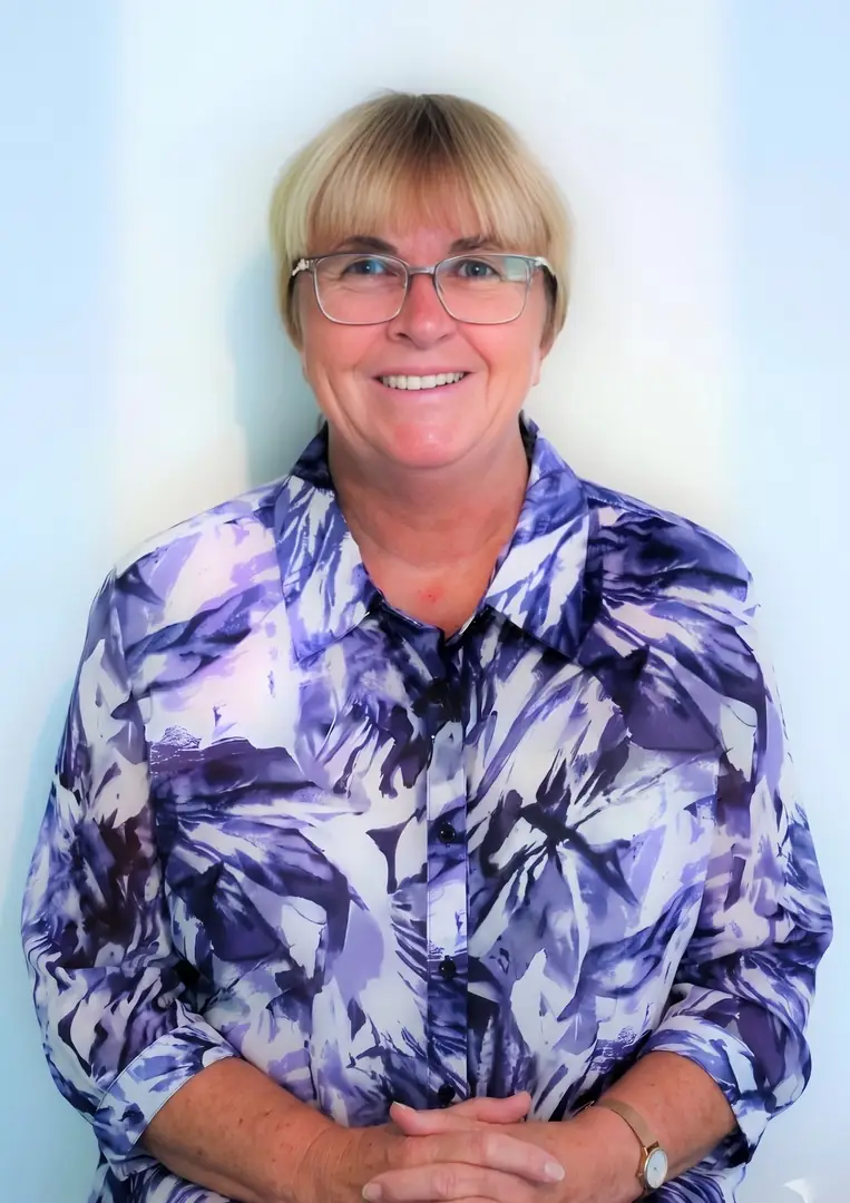 Portrait of Dr Margaret Colwell, MBBS(Hons), DipRACOG, at SMSG