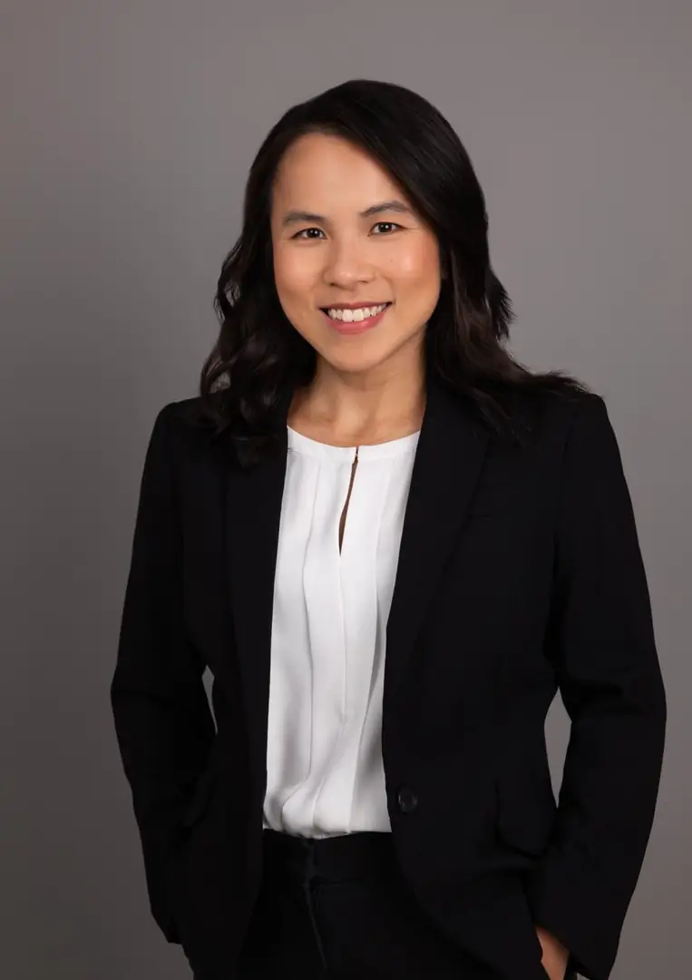 Portrait of Dr Amanda Khor, BMed(Dist) MD, BSc(Med)(Hons), MWomHltMed(with Excellence), FRACP, at SMSG