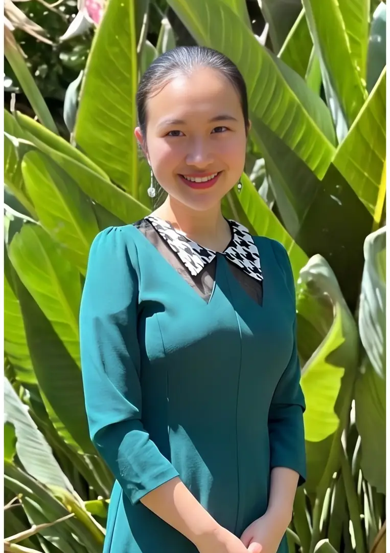 Portrait of Dr Elaine Yap, MBBS, MRCP, FRACP, at SMSG